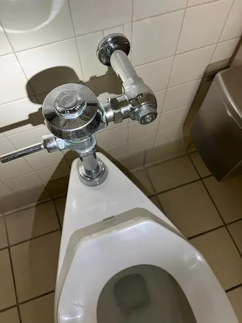 Fixture installation and repair for Repiping in President Country Club